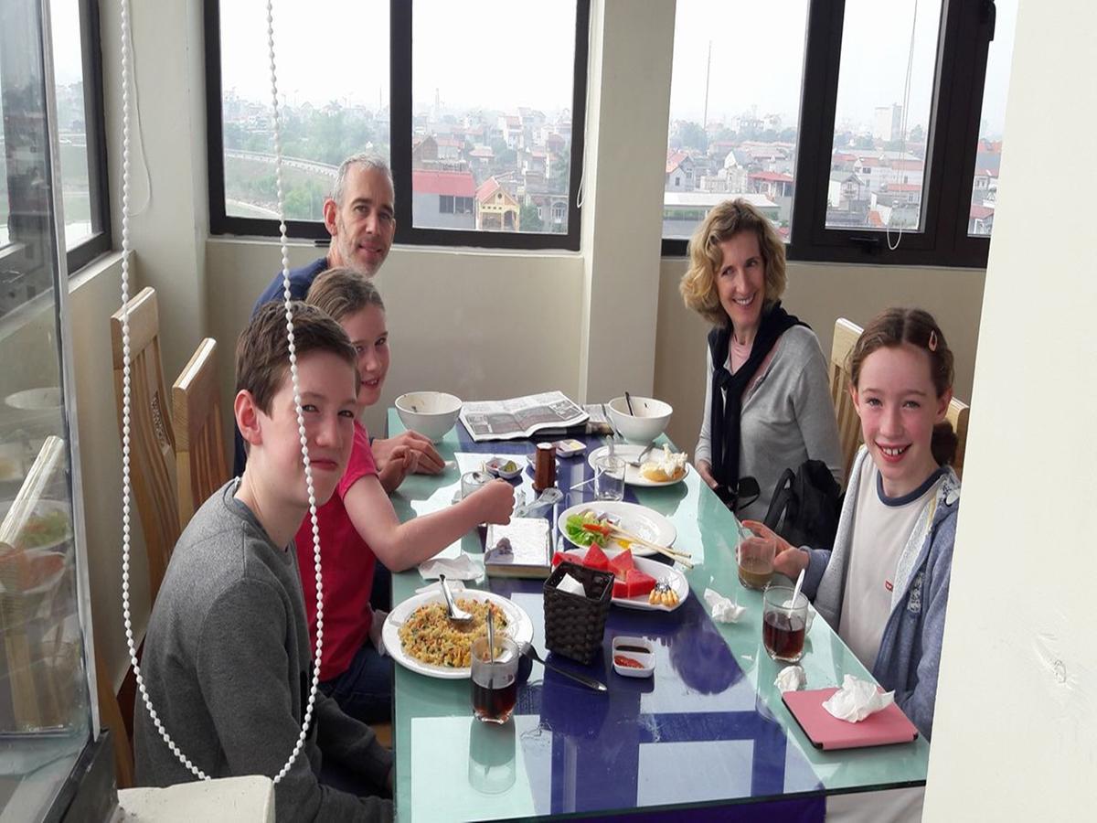 Family Hotel Soc Son Noi Bai Kültér fotó